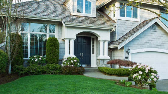 What Buyers Should Know About Competing in a Spring Housing Market | Howard Hanna Coach Realtors